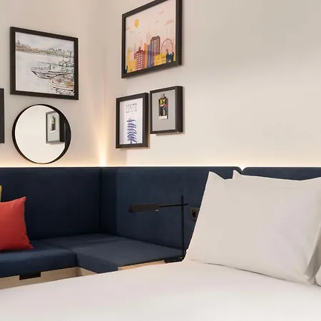 Hampton By Hilton Martiricos 3* Malaga